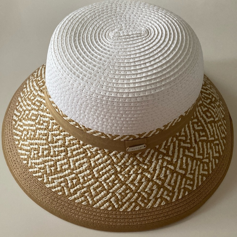 Elegant White and Tan Women's Sun Hat